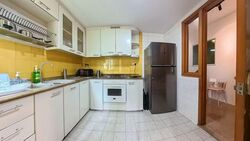 Queens (D3), Condominium #580802321
